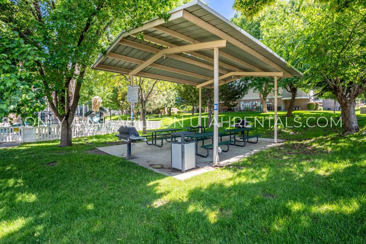 1214 Wn - Photo 2 of 22