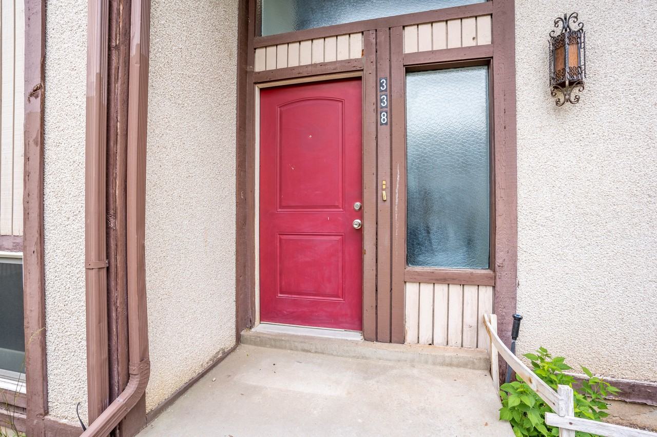 338 Cedarwood Dr - Photo 2 of 28
