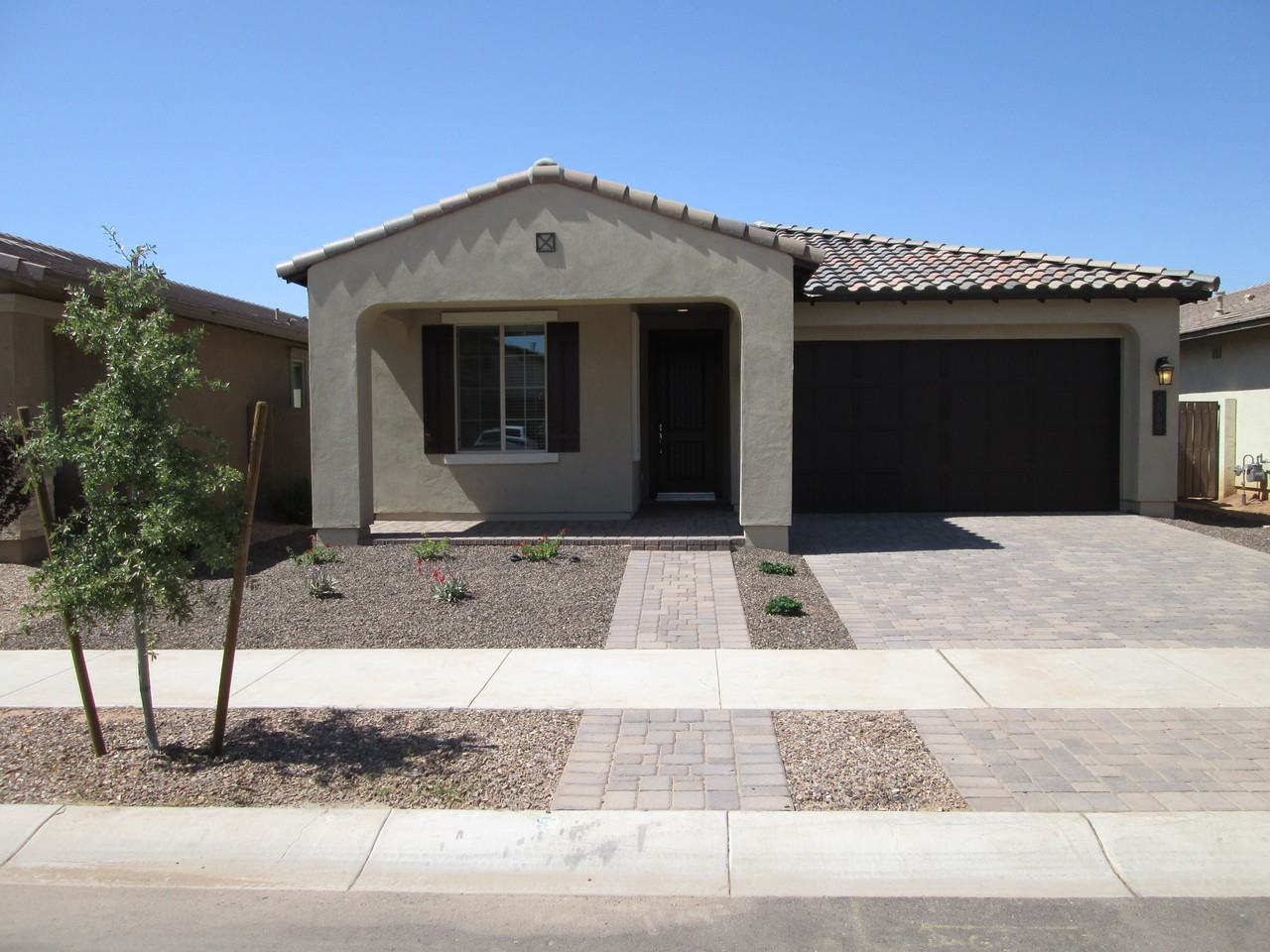 3866 E Loma Vista St - Photo 2 of 45