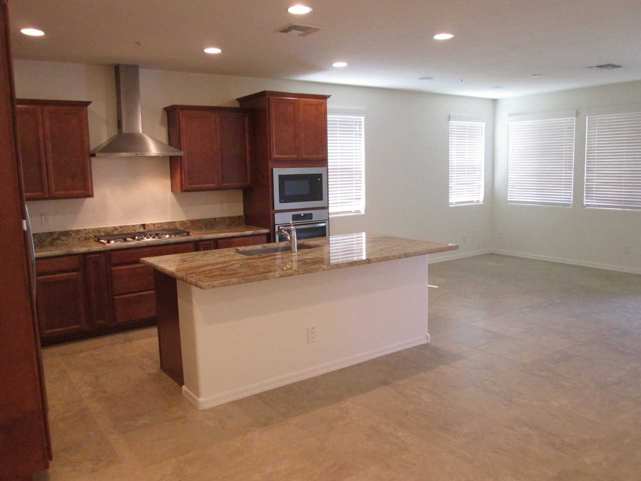 3866 E Loma Vista St - Photo 7 of 45