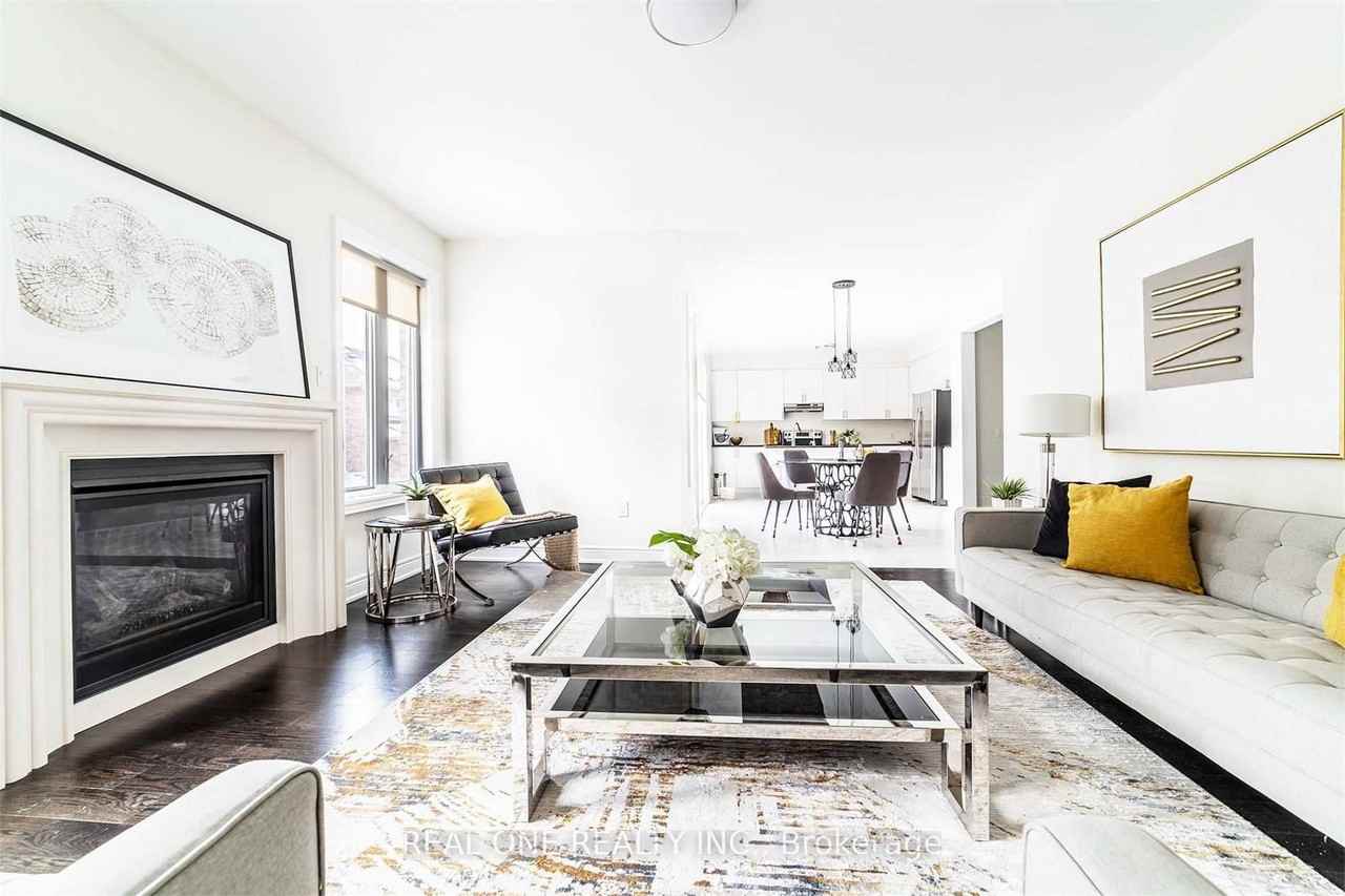 5 Clifford Fairbarn Drive - Photo 3 of 13