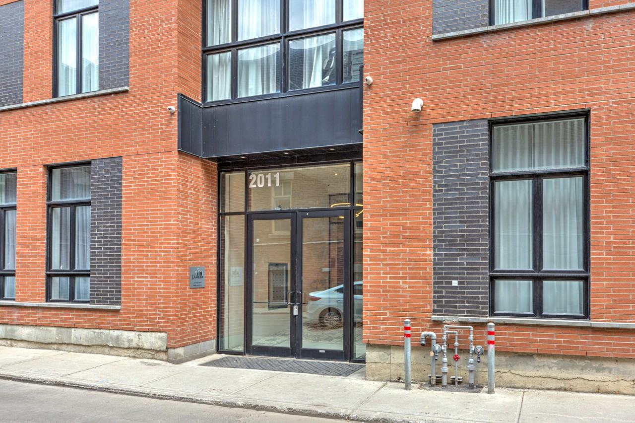2011 Avenue Joly - Photo 2 of 50