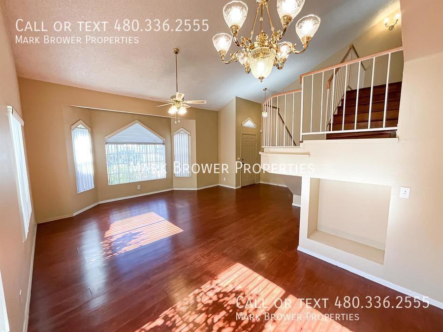 819 W Kyle Ct - Photo 3 of 21