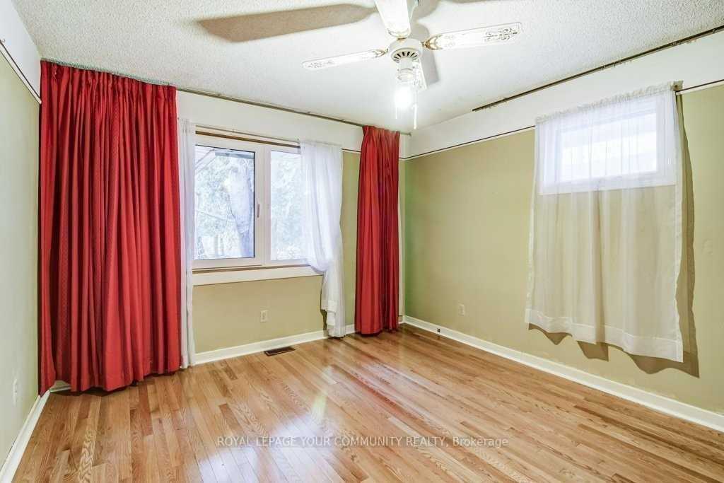 7440 Kipling Avenue ## - Photo 3 of 6