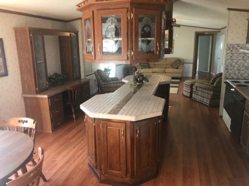 330 Joshua Ln - Photo 4 of 13