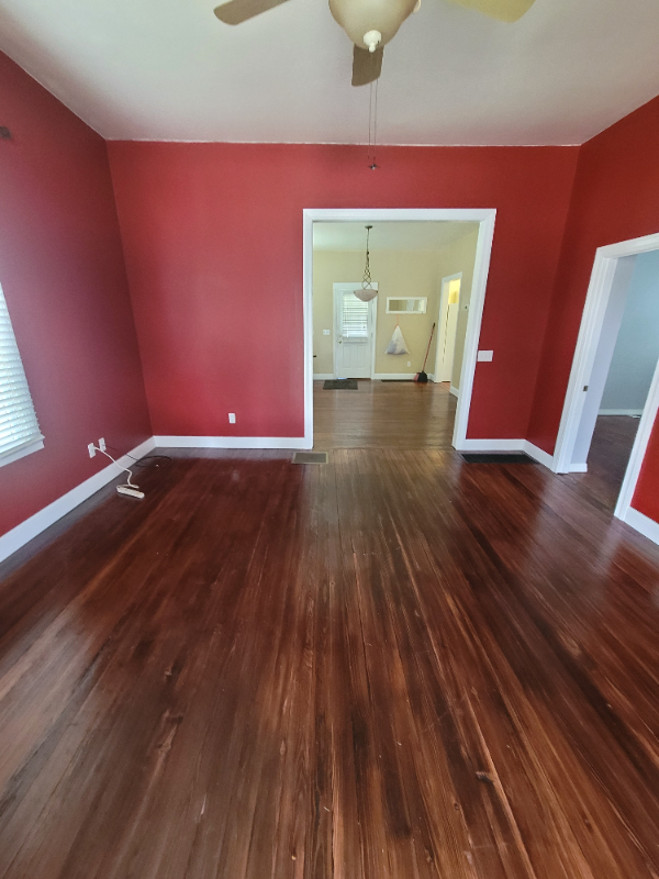 2201 Ekin Ave - Photo 5 of 8