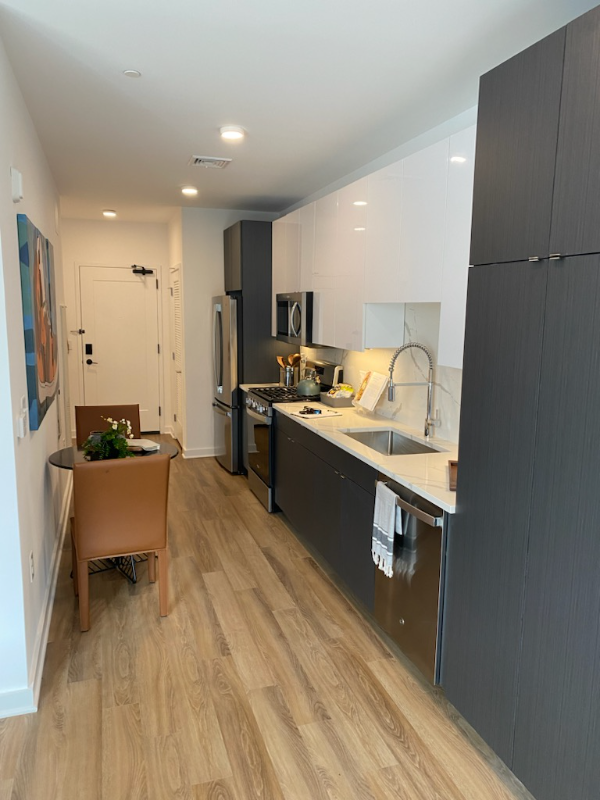 86 Midtown Bridge St - Photo 3 of 9