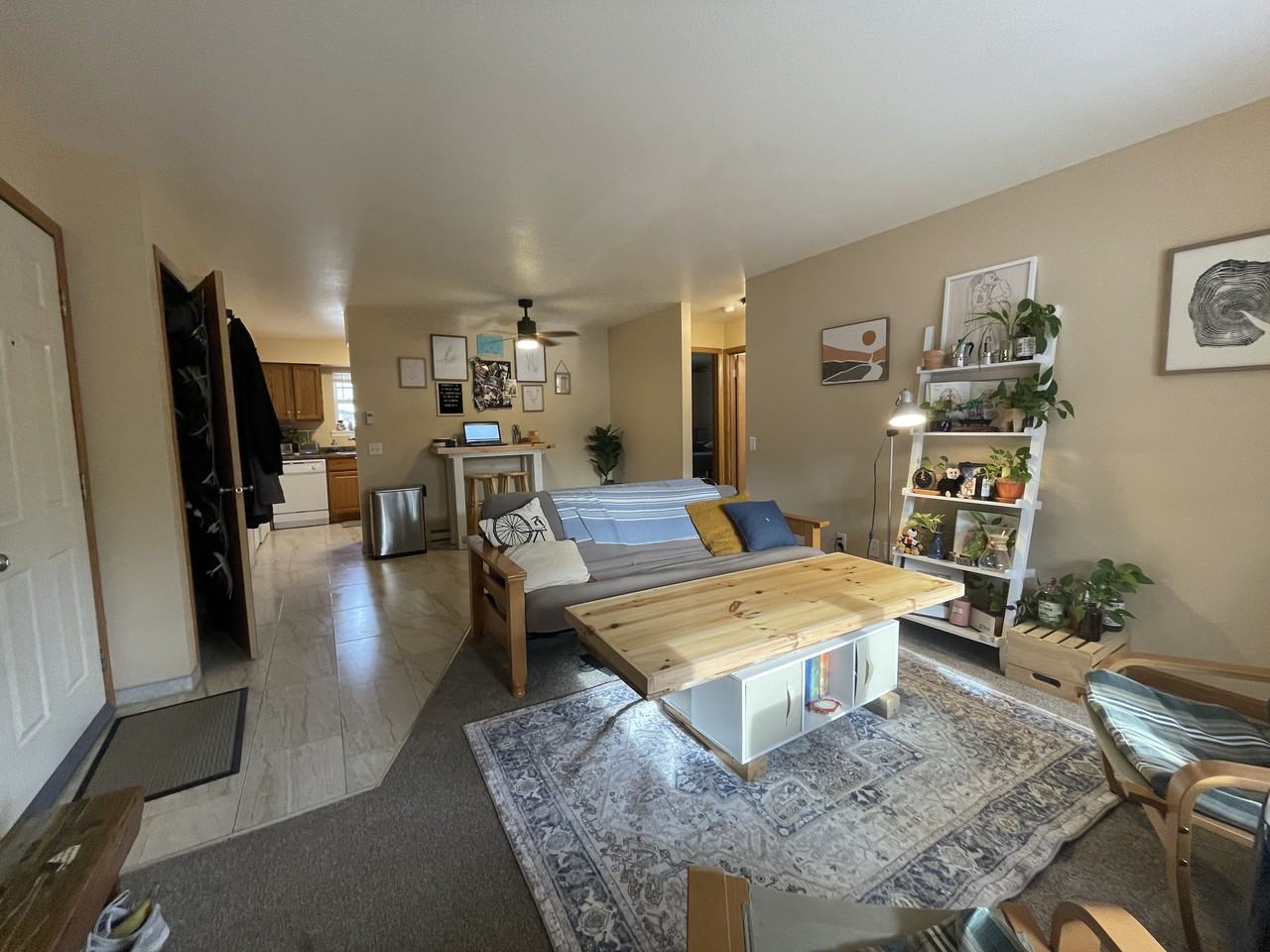 723 Washington St #4