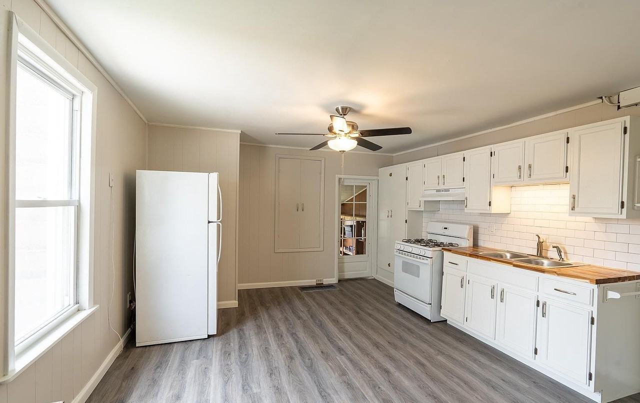 1421 Cherry St #NA - Photo 3 of 8