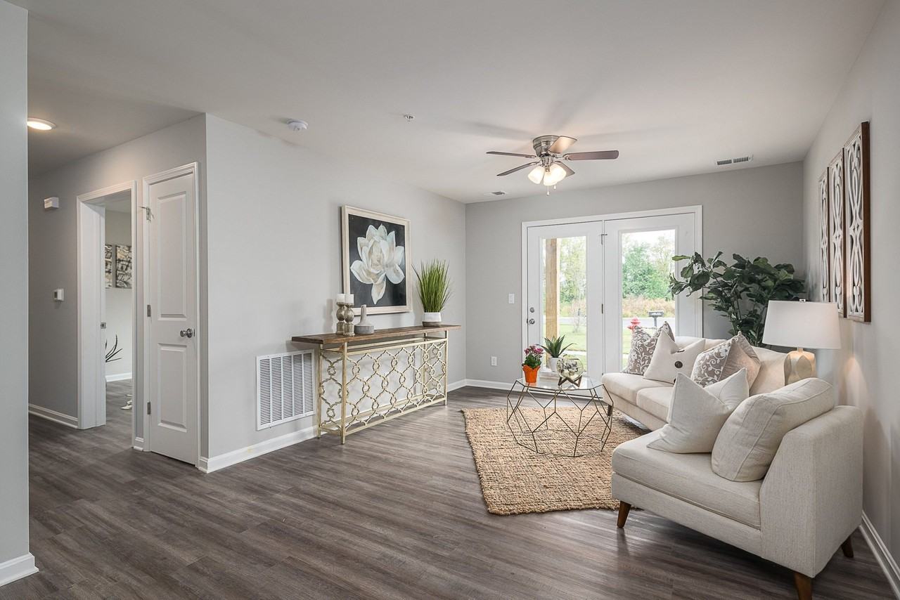 Holmans Crossing - Photo 2 of 30