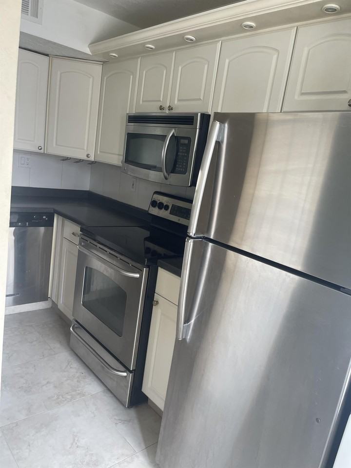 55 Needle Boulevard - 54Unit 54 #54 - Photo 3 of 10