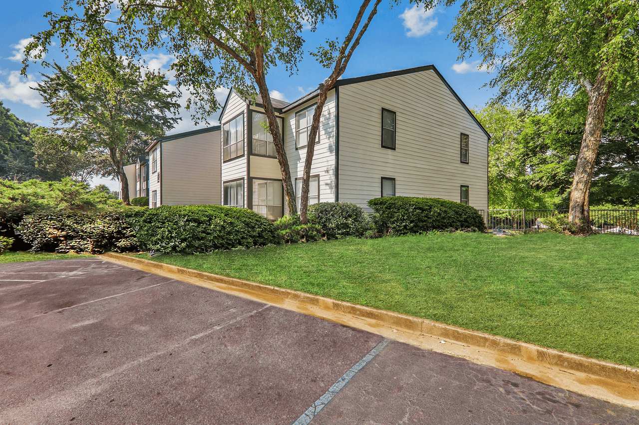 The Everett Apartments 4015 Satellite Blvd, Duluth, GA 30096 Zumper