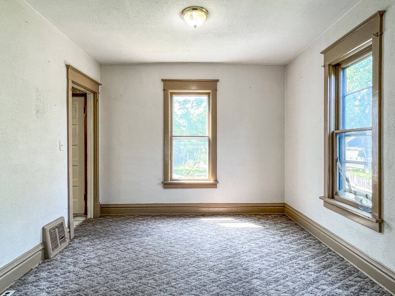 1819 Fitch Ave #1 - Photo 4 of 11