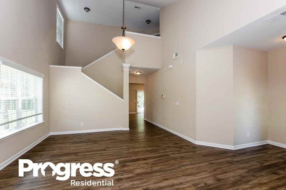 5121 Stowe Derby Dr - Photo 6 of 17