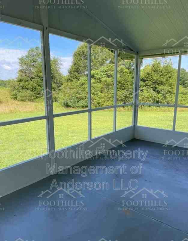 1381 1st Ave - Photo 2 of 21