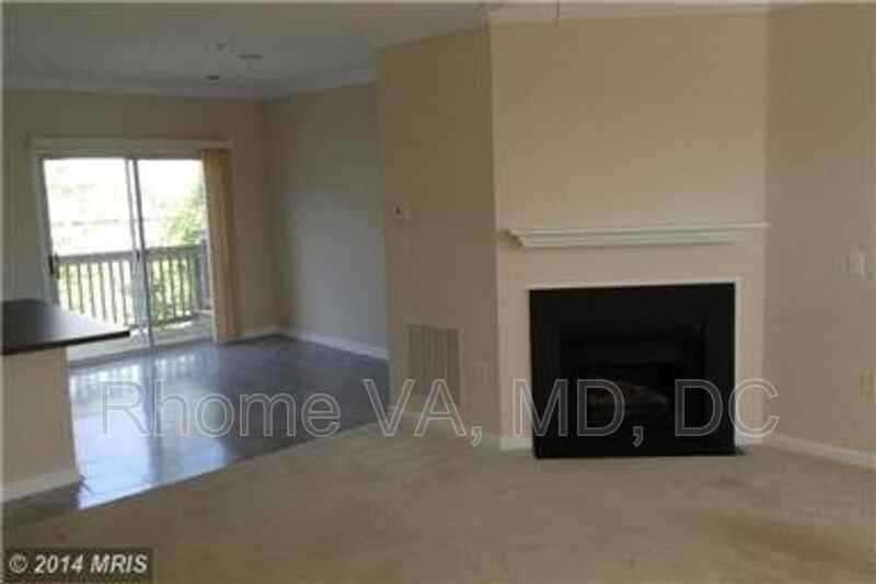 21809 Jarvis Sq - Photo 3 of 15