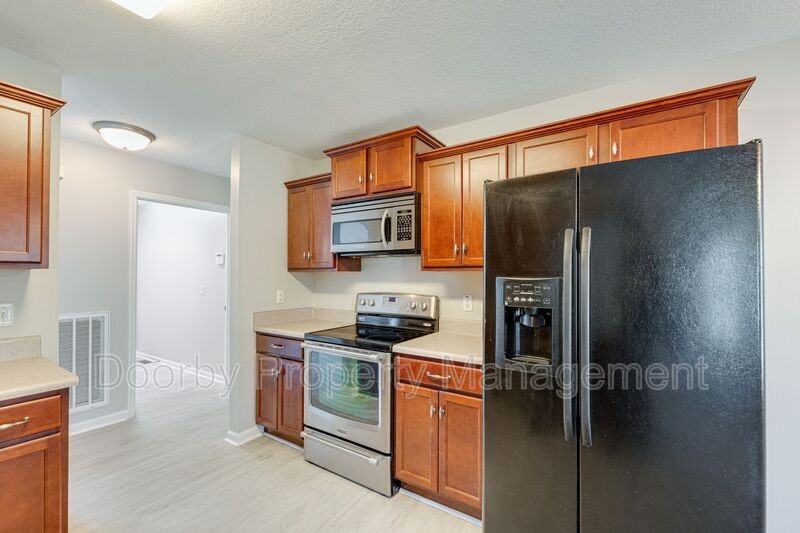 7420 Salmon Ln - Photo 3 of 30