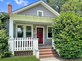 featured image of 3716 Stockton St