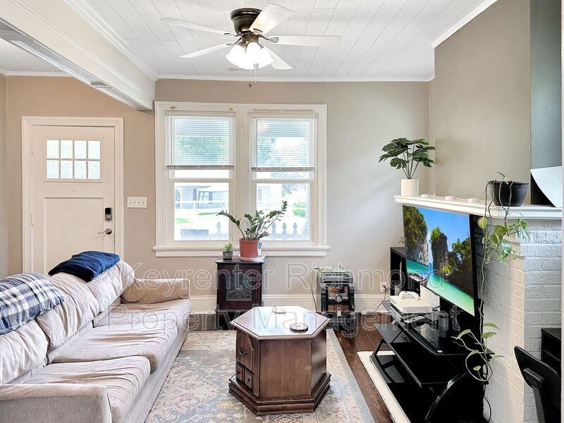 3716 Stockton St - Photo 3 of 14