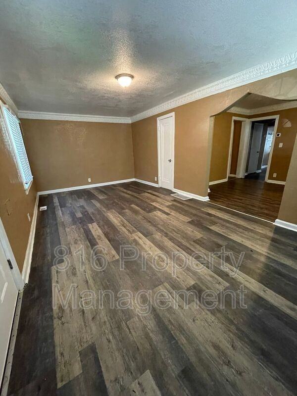 4241 Paseo Blvd #A - Photo 4 of 13