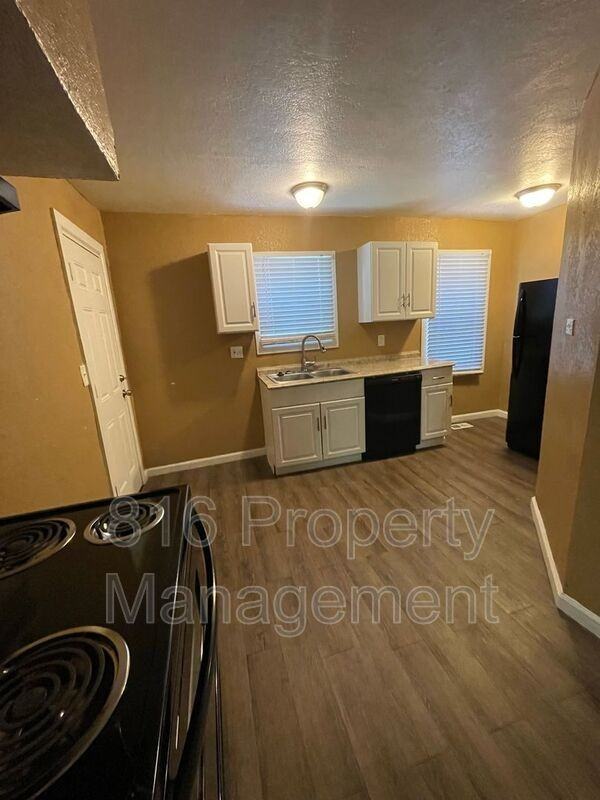 4241 Paseo Blvd #A - Photo 6 of 13