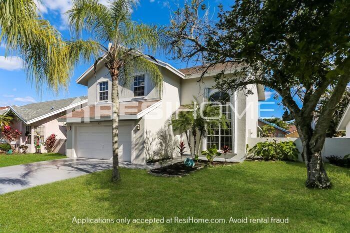 531 Nw 207th Ave - Photo 3 of 24