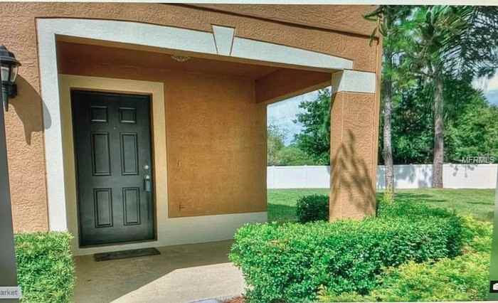 8528 Edgewater Place Blvd - Photo 2 of 32