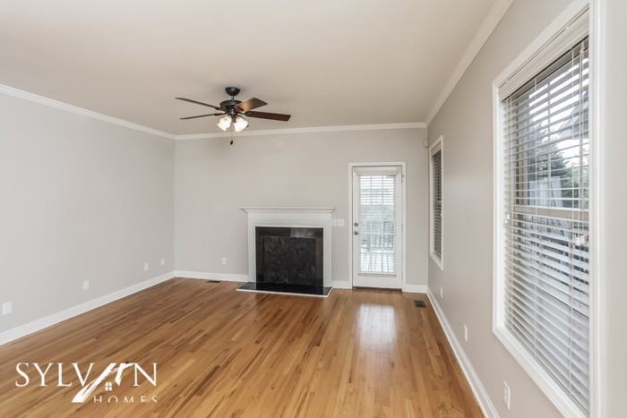 332 Byron Rd - Photo 3 of 14