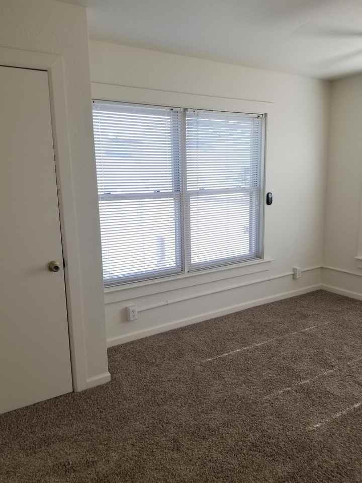 510 W Fillmore St #14 - Photo 2 of 29