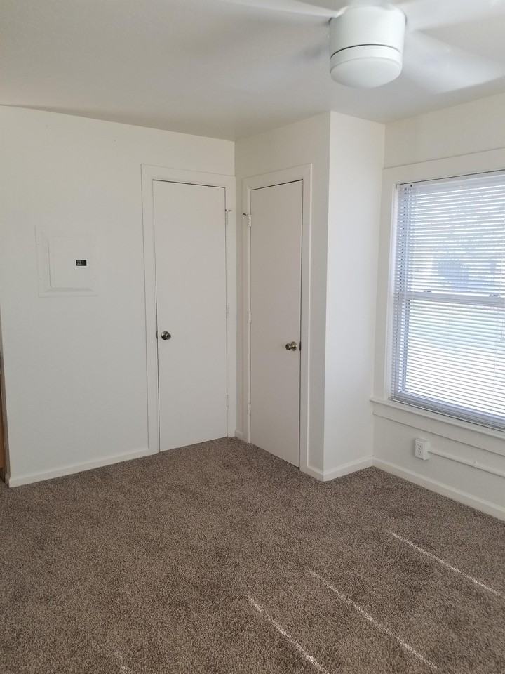 510 W Fillmore St #14 - Photo 5 of 29