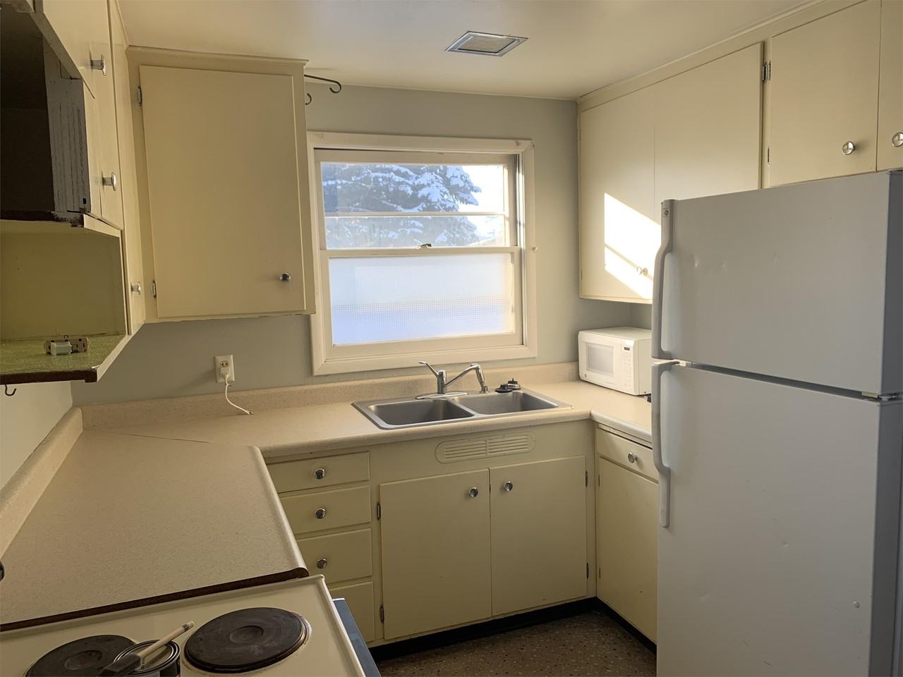 732 S 12th Ave #A - Photo 7 of 13