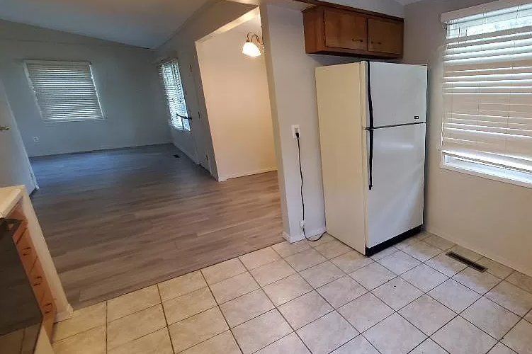 1020 S Eastview Dr #1 - Photo 4 of 12