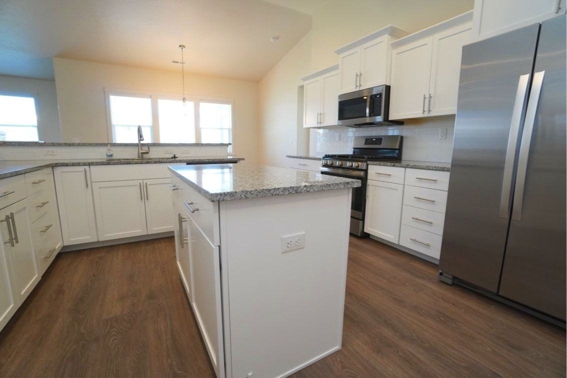 3551 N Tansy Pl #1 - Photo 3 of 28