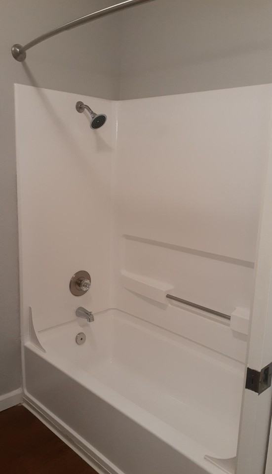 8661 Elk Grove Blvd - Photo 7 of 16