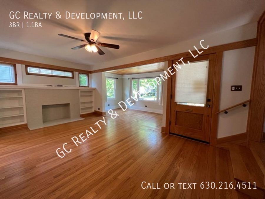 529 Forest Ave - Photo 3 of 33