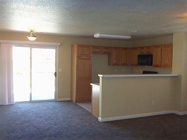 456 Roadrunner Dr #NA - Photo 2 of 10