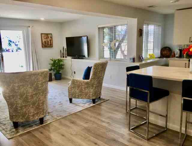 10560 W Cooper Pl - Photo 2 of 10