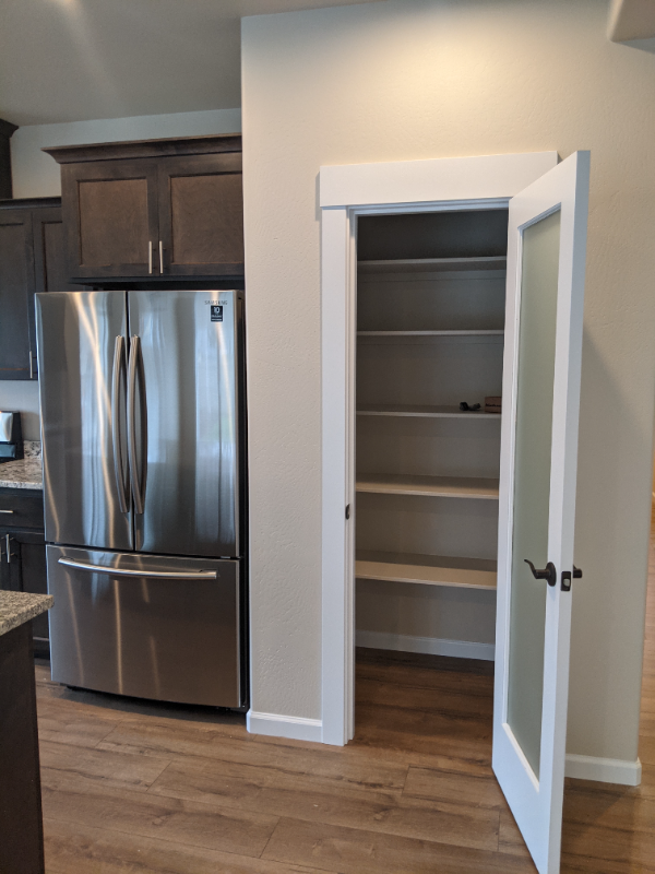 1661 S Columbus Ave - Photo 4 of 19