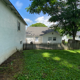 268 Spurgeon Ln - Photo 2 of 18