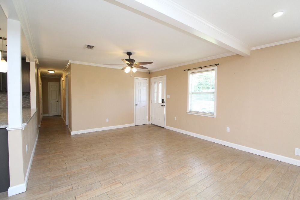 4674 Kingston Dr - Photo 2 of 20