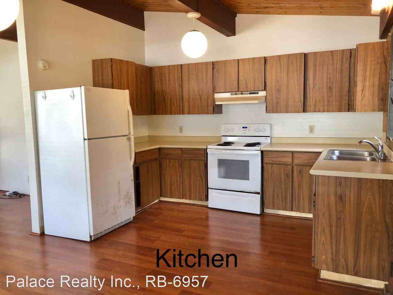 1705 Clark St - Photo 2 of 32