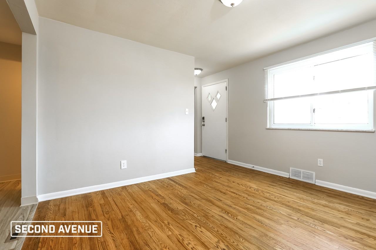 14080 Lexington Pl - Photo 6 of 17