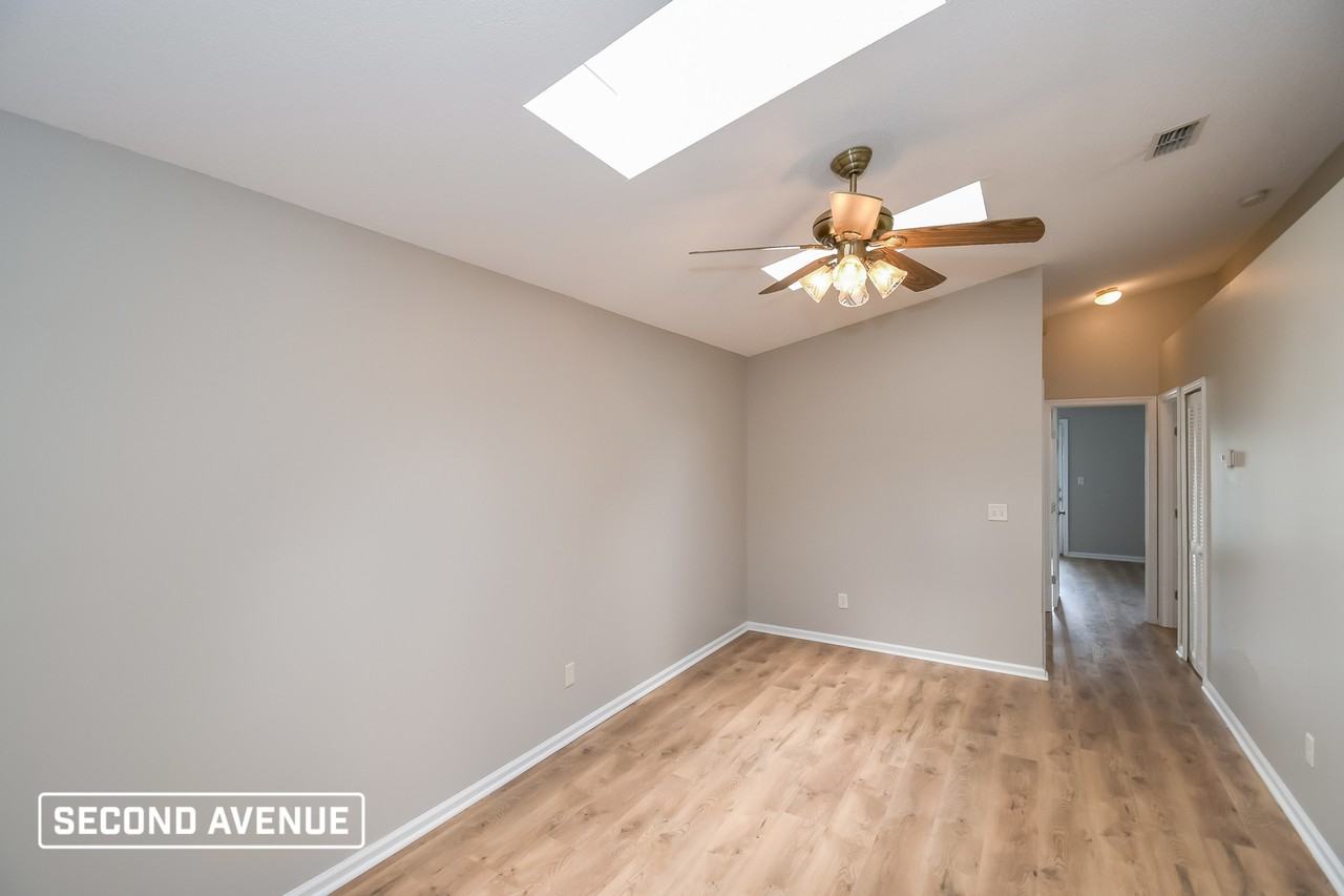 5647 Ellis Trace Dr - Photo 7 of 17