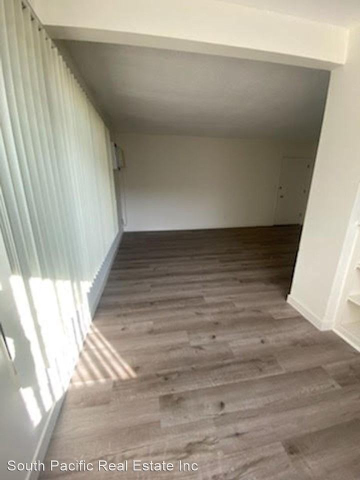 838-844 S. Wilton Pl - Photo 3 of 14