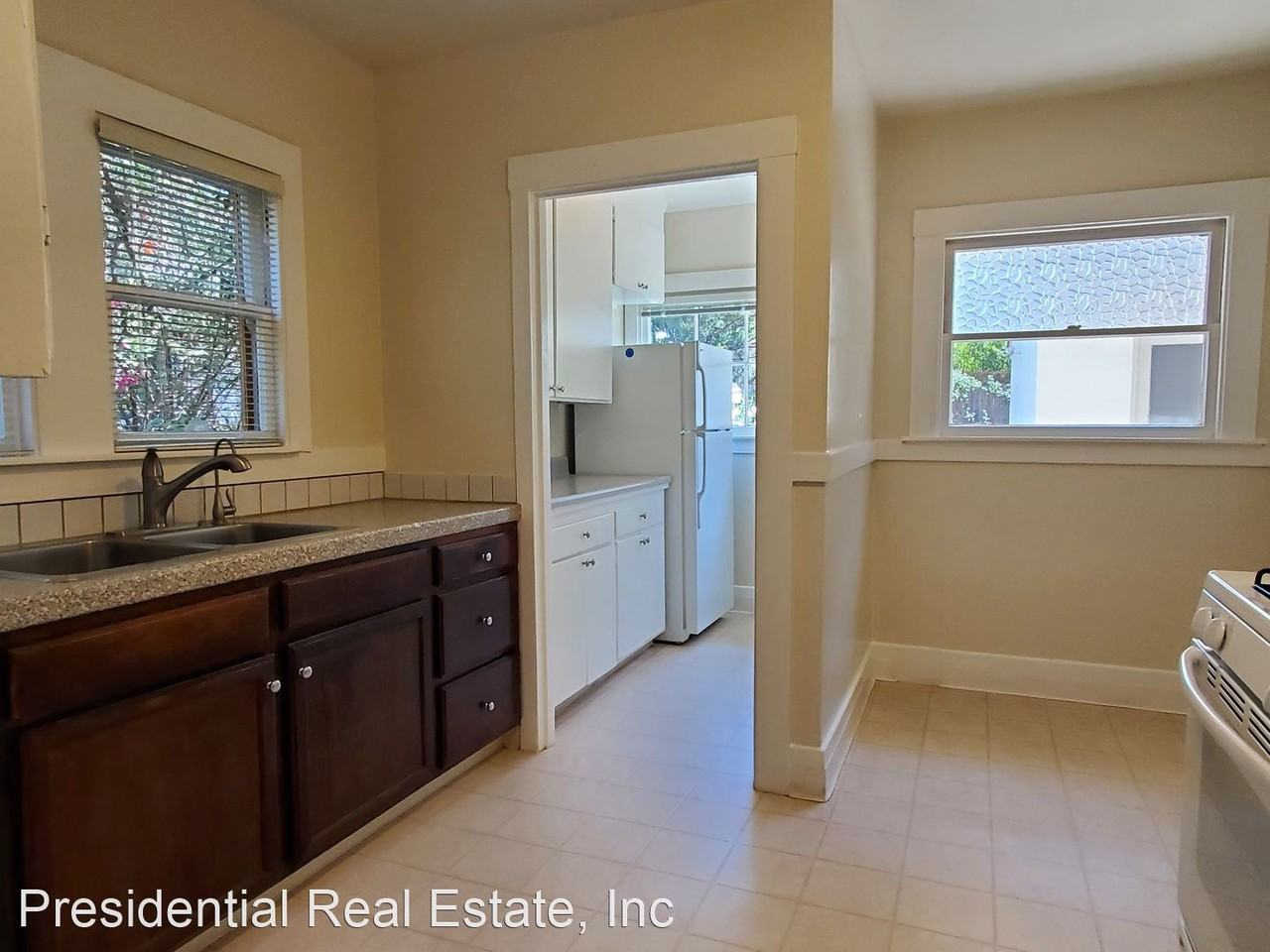 600 Lincoln Ave - Photo 2 of 7