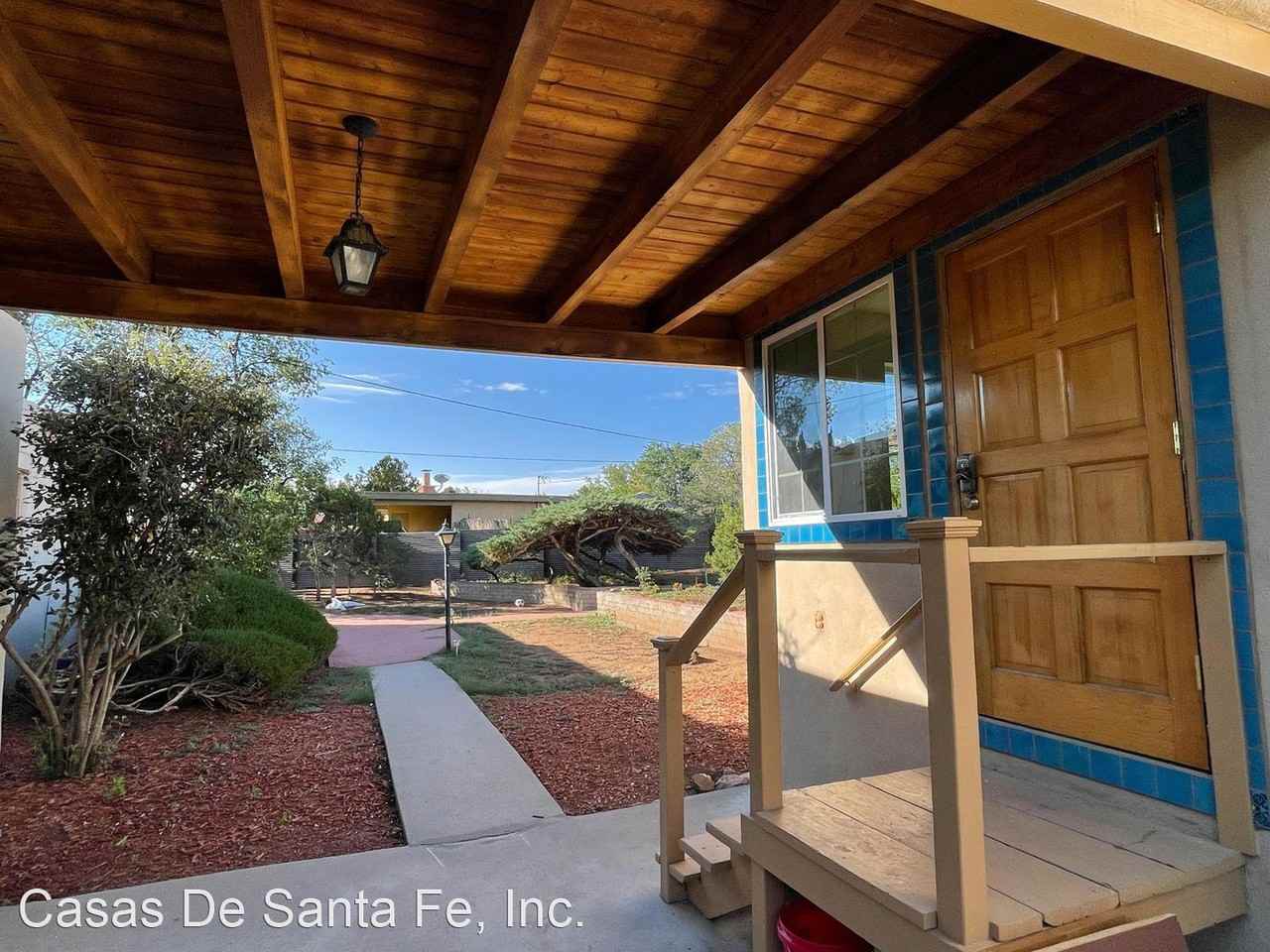 126 Mateo Circle North - Photo 2 of 29