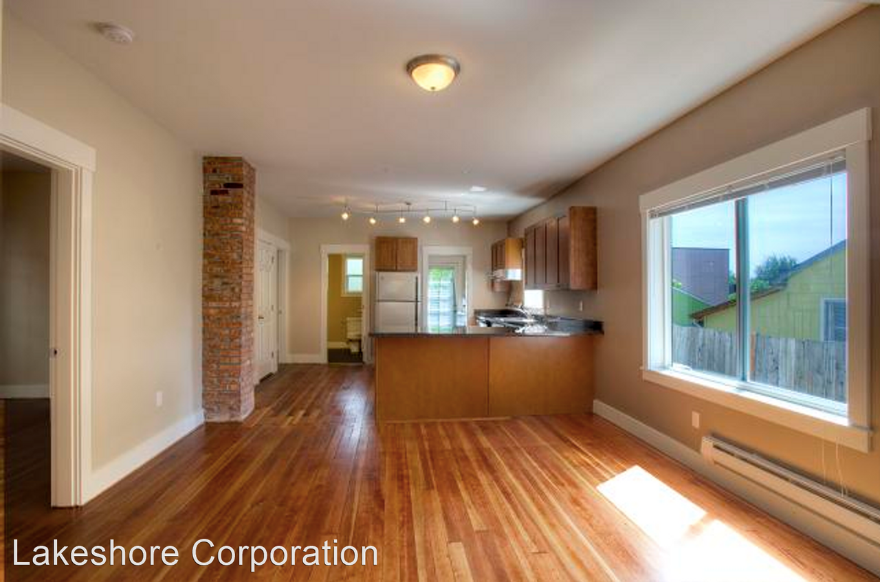 932 26th Ave S - Photo 2 of 10