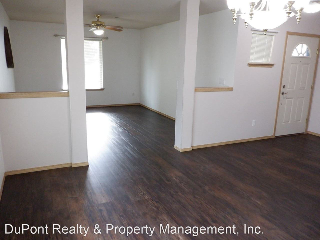 1527 Sinclair Dr - Photo 2 of 16