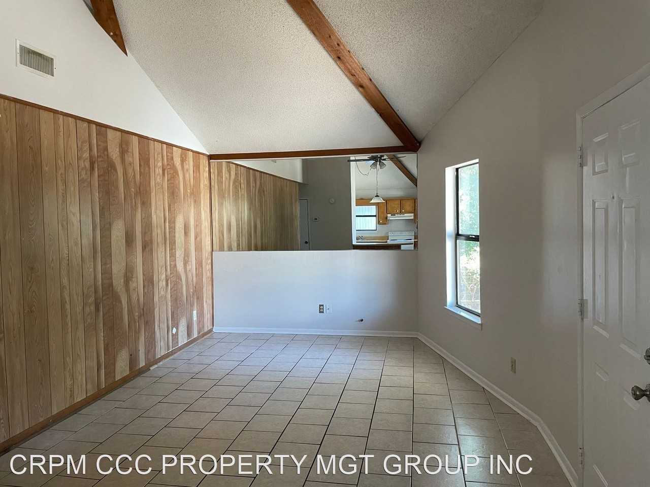5408 Lagoon Way - Photo 2 of 7