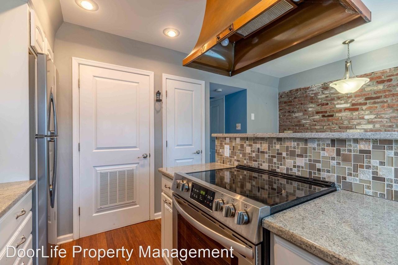 118 Albemarle Dr - Photo 3 of 23